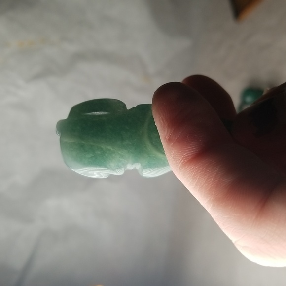 Jade Frog Necklace - Picture 5 of 6